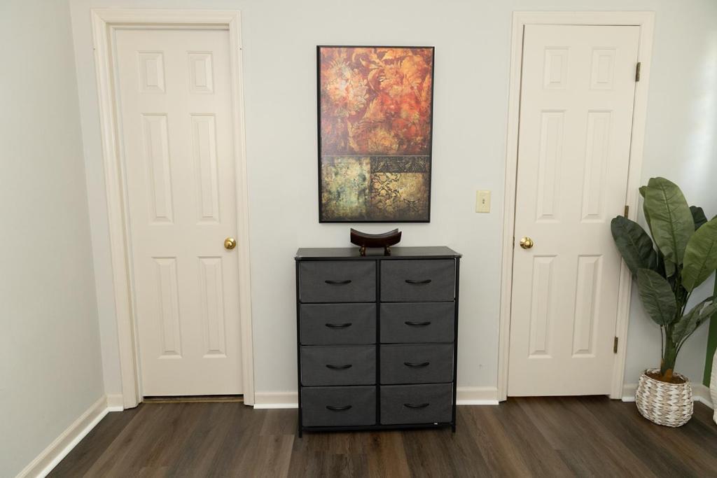 Kids Friendly Ranch,Jaccuzzi Tub,Walk To Food Lion,Keurig Machine,Crib,5G Internet Villa Cary Exterior photo