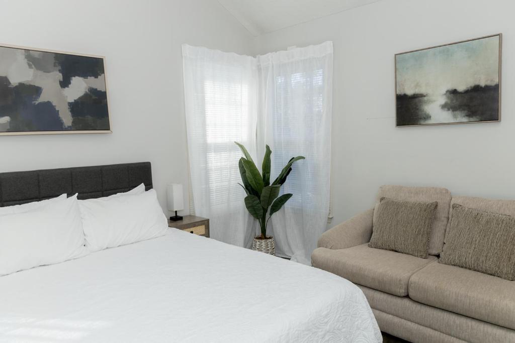 Kids Friendly Ranch,Jaccuzzi Tub,Walk To Food Lion,Keurig Machine,Crib,5G Internet Villa Cary Exterior photo
